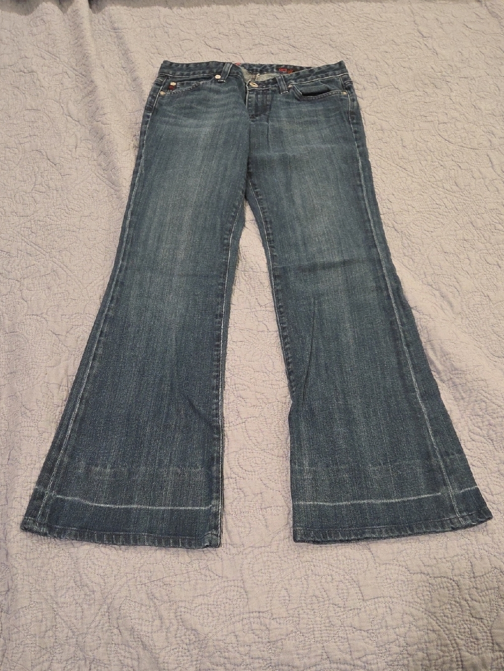 AG Adriano Goldschmied Women's Flare Jeans in Medium Blue Size 27!